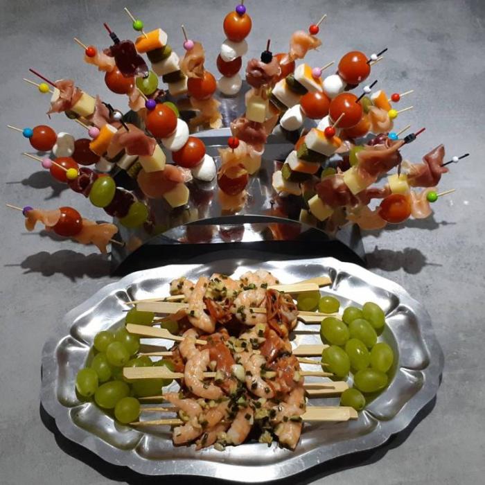 Brochettez apéritifs traiteur