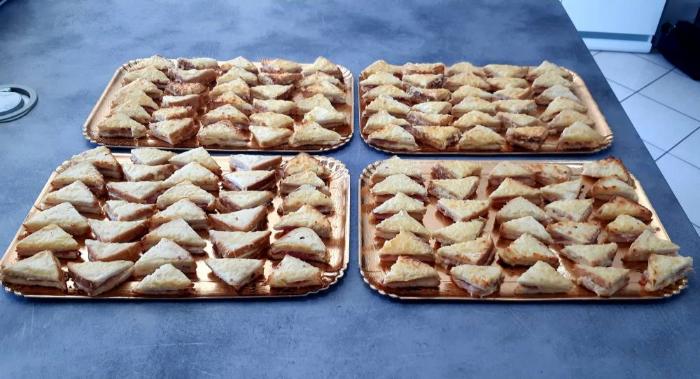 Apéritifs triangle au jambon