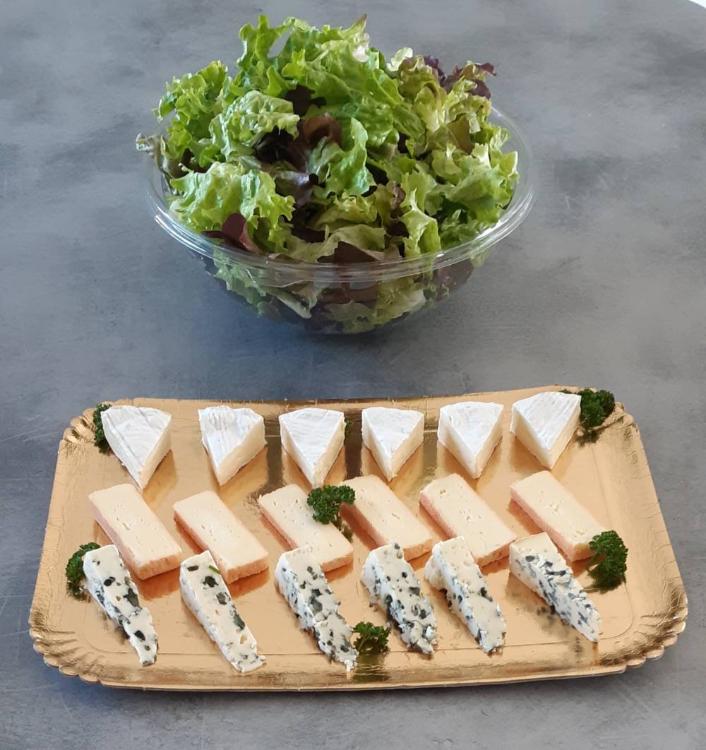 Plateau fromage avec salade traiteur 
